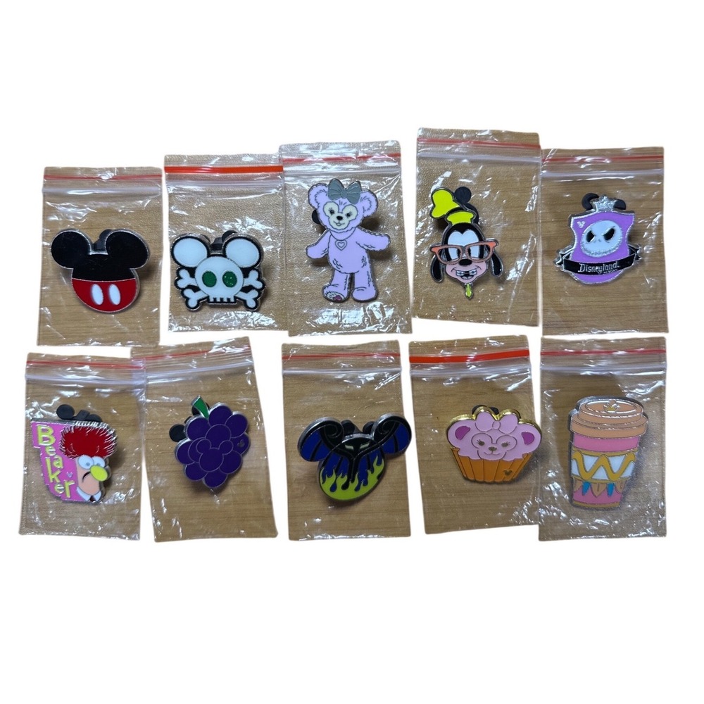 Disney Trading Pin Lot Unisex 10pc Multi Hidden Mickey Duffy Goofy Jack Beaker